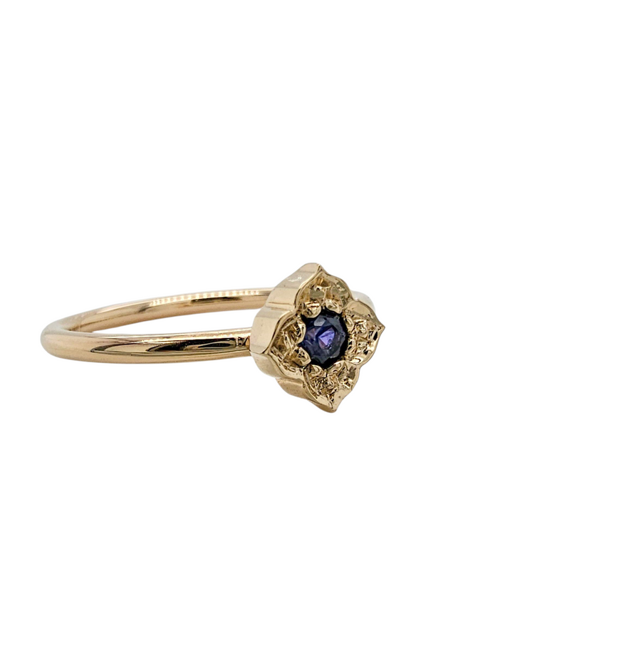 9ct Yellow Gold Sapphire Ring "Twilight"