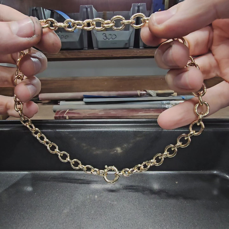 Handmade 9ct Yellow Gold Necklace "Luxe Link"