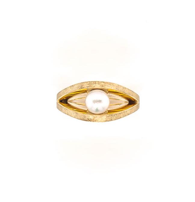 9ct Gold and Silver Pearl Rings "Pearl Reflections"